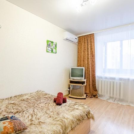 Apartment ,Chokolovsky Blvd 6 キエフ エクステリア 写真