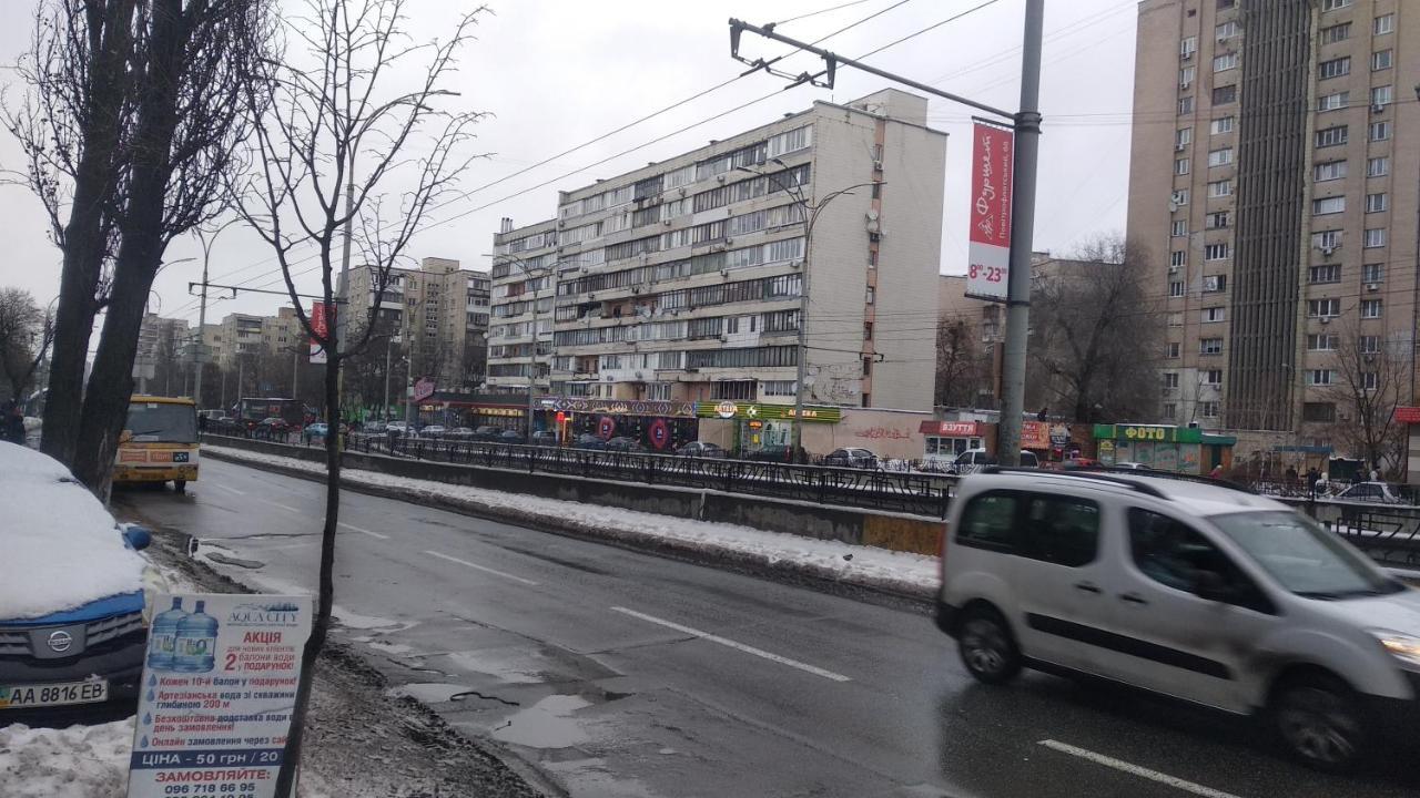 Apartment ,Chokolovsky Blvd 6 キエフ エクステリア 写真